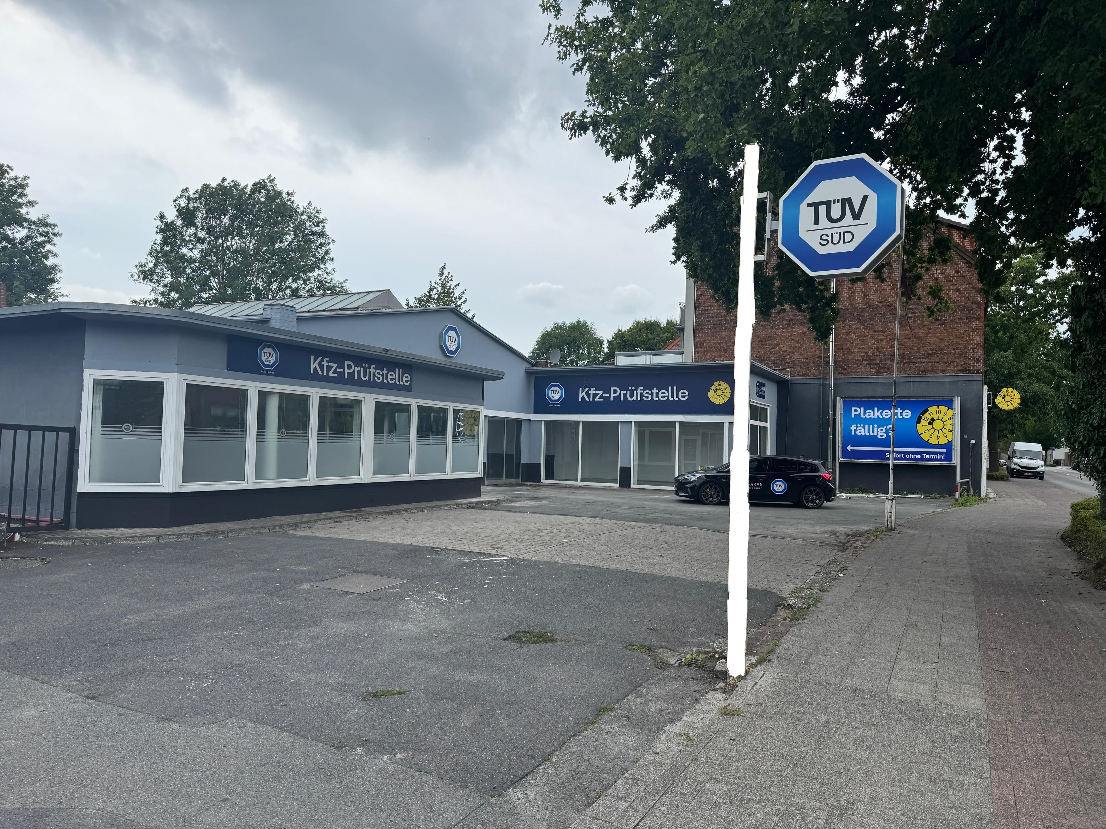 Ingenieurbüro Basaran in der Dolberger Straße 44, Ahlen – TÜV SÜD Auto Partner